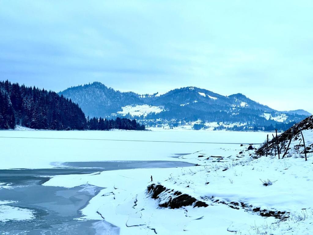 Chalet Du Lac Colibiţa Esterno foto